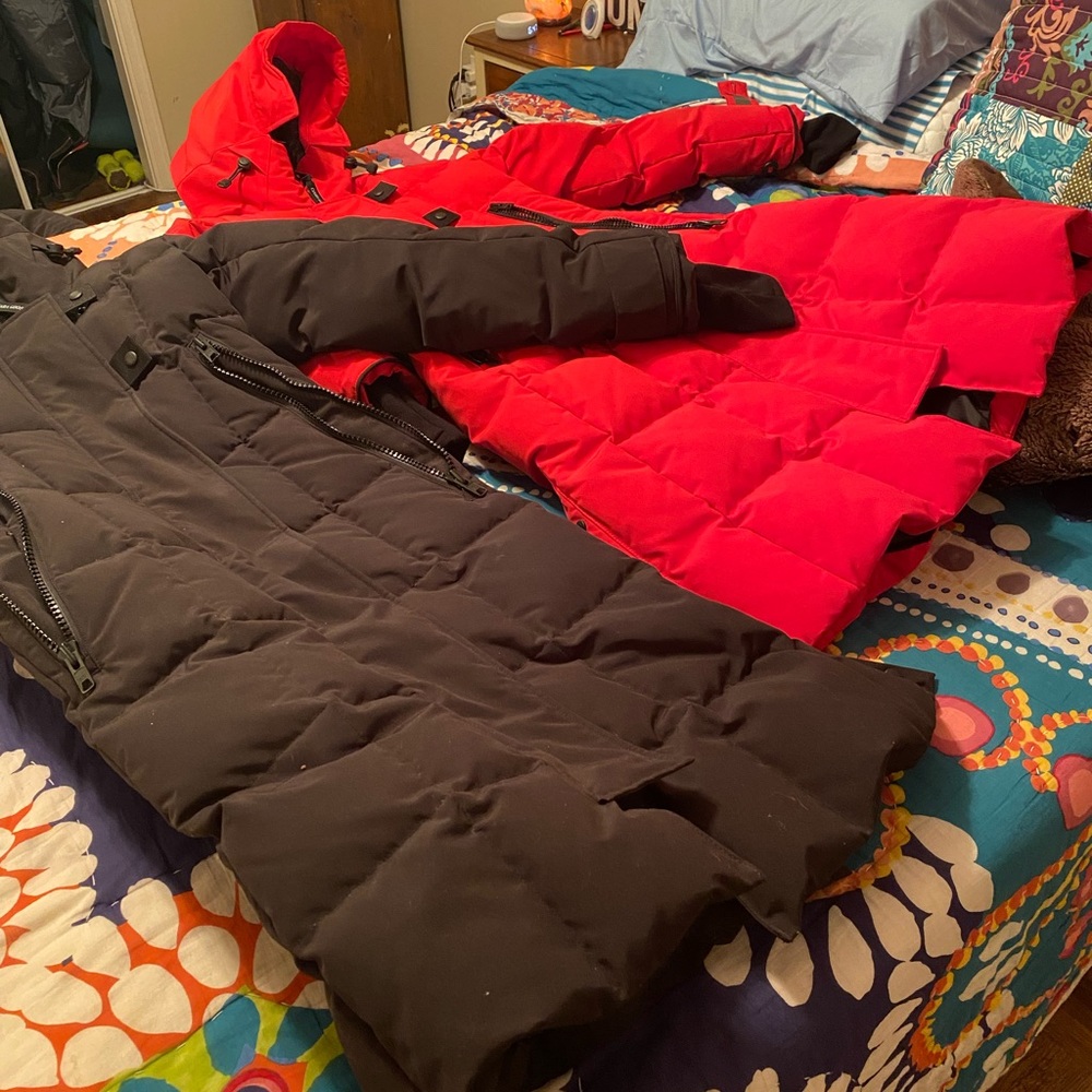 Brand new with tags.  Due to covid weight I can’t fit into a small.  Sadly.